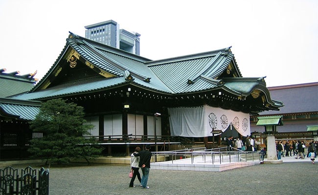 Yasukuni ngoi den gay tranh cai 5